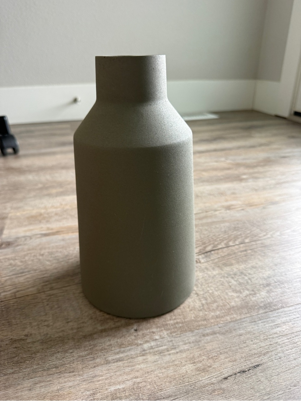 Magnolia Sage Green Carter Vase Large